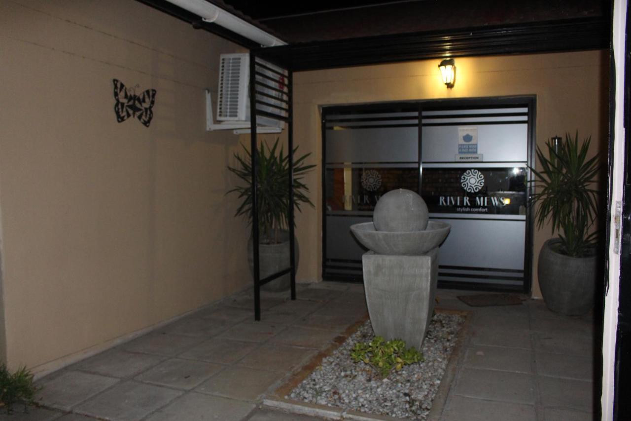 Rivermews Hotel And Spa Маун Екстериор снимка