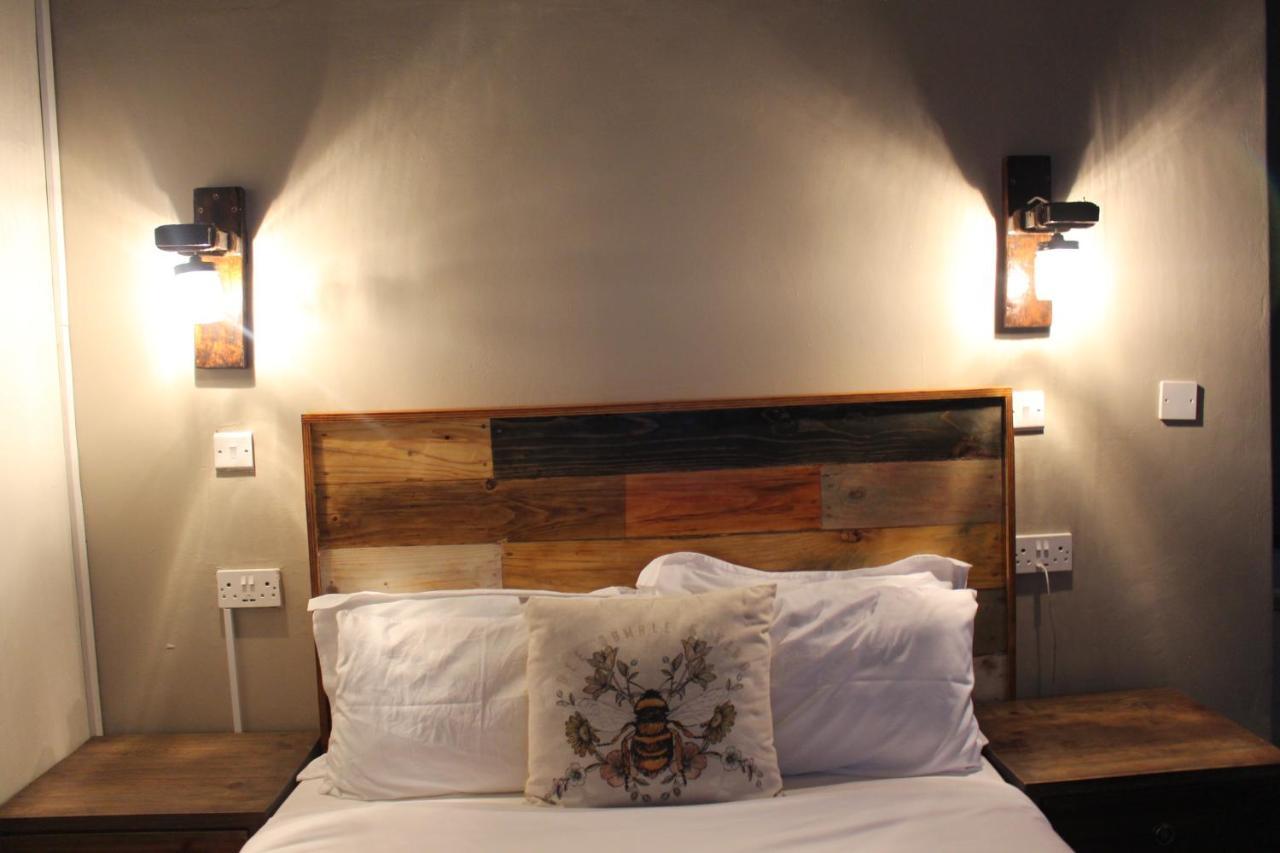 Rivermews Hotel And Spa Маун Екстериор снимка